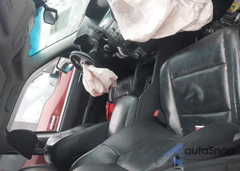 2010 Honda Pilot Touring z USA, uszkodzony, nr VIN 5FNYF4H8XAB004756